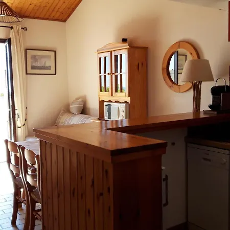 Maisonnette Cosy A 20 M De La Avec Animaux Admis, Wifi Et Parking - Fr-1-194-139 La Tranche-sur-Mer